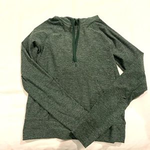 Green small outdoor voices hoodie sweatshirt